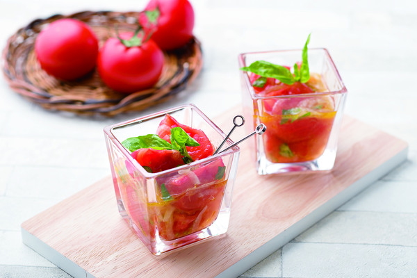 トマトのハニーバジルマリネ