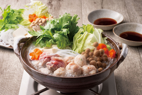 鶏のうまみがギュッと！若どり鍋