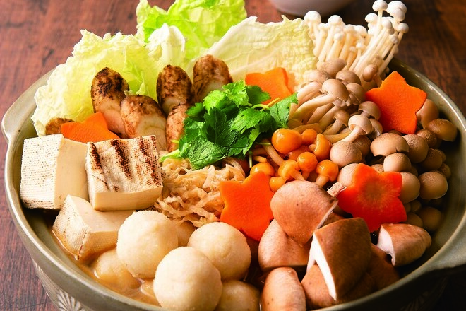 きのことおから団子の濃厚鍋