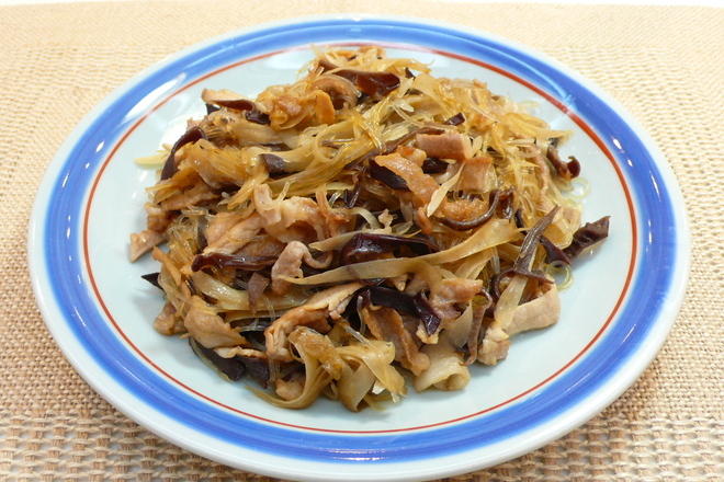 豚肉と春雨の炒め物
