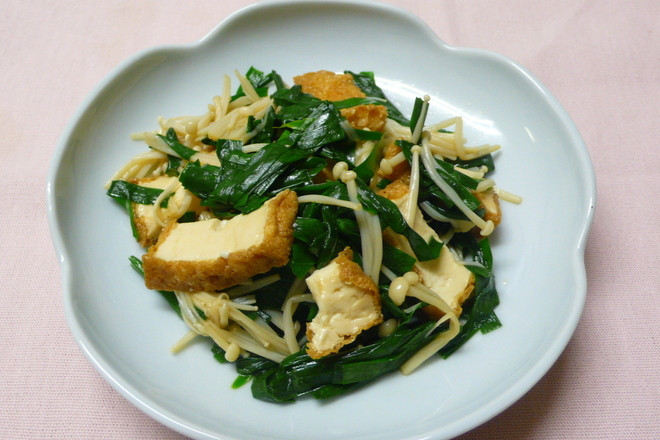 厚揚げとにらの中華和え