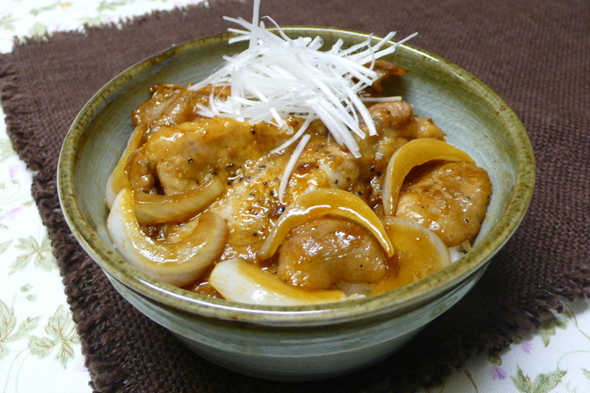豚のしょうが焼き丼