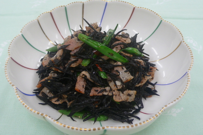 ひじきのぺペロンチーノ風