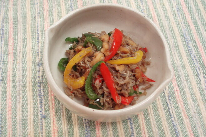 じゃこのカラフルピーマン炒め煮